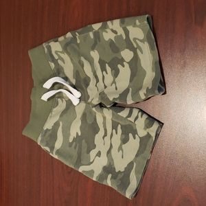 Old Navy 4t Camo Shorts